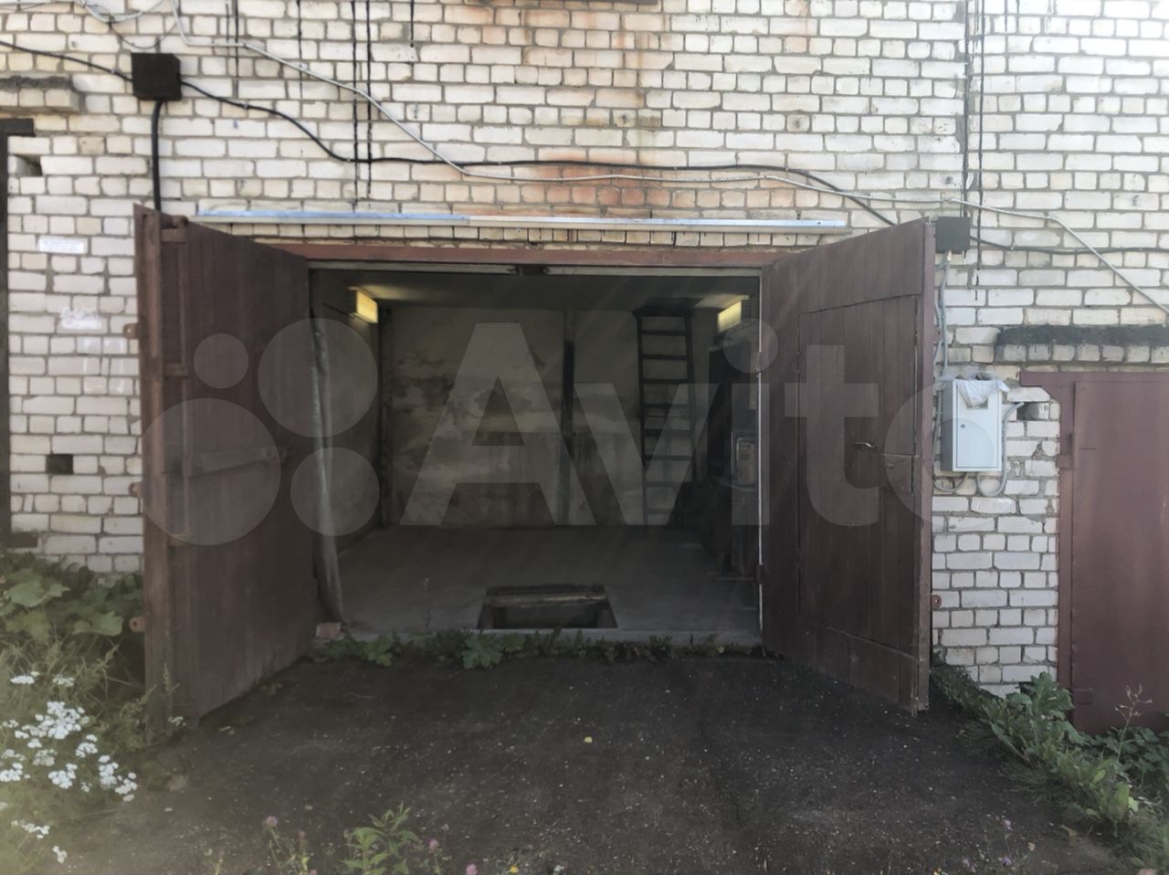 30 m2 in Smolensk> Garage, > 30 m2  89206611234 buy 1