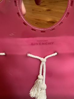 Cумка givenchy
