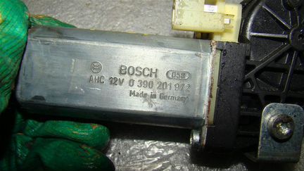 Моторчик регулировки сидения на BMW 5-серия E60/E