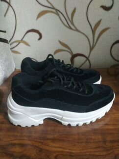 Новые кросовки