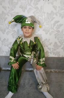 Карнавальный костюм Петрушки