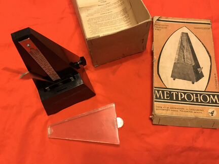 Метроном механический новый СССР