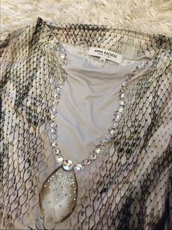 Новое платье, Италия