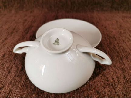 Супница фарфоровая антикварная