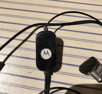 Гарнитура Motorola