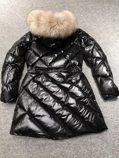 Пуховик женский Moncler