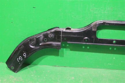 Панель передняя (телевизор ) верхний Mazda 6 GJ