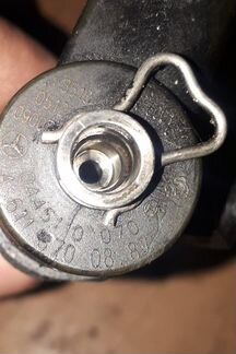 Топливная форсунка Мерседес 2.2 дизель