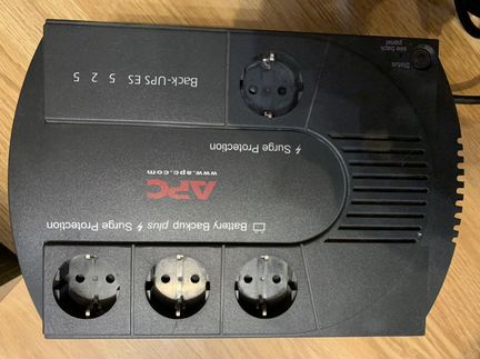 Ибп APC UPS 525