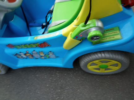 Электромобиль Peg perego 12в с пультом