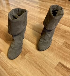 Ботильоны Prada торг уместен