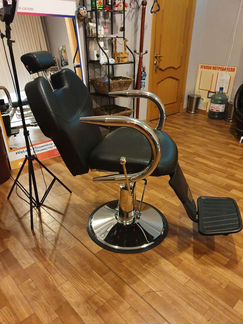 Кресло для парикмахера/барбера/визажиста