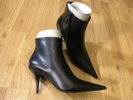 Balenciaga сапожки новые