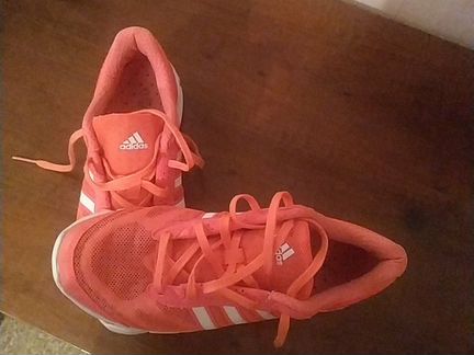Кроссовки Adidas