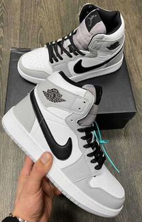 Nike Air Jordan 1 Retro High