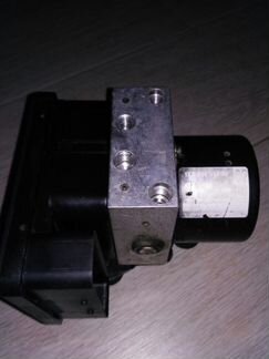 Блок управление ABS c ESP VW 1K0 907 379 AC