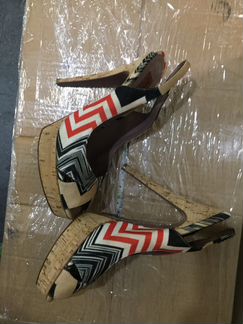 Босоножкт Missoni