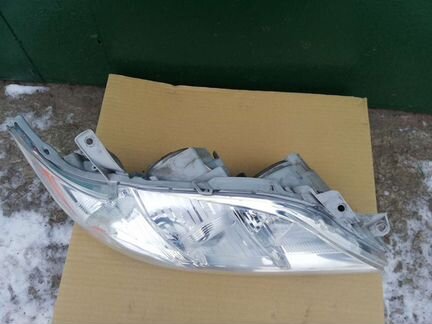 Правая Фара Toyota Camry V40 Галоген Дорестайлинг