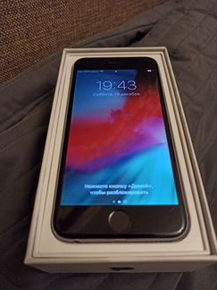 Телефон iPhone 6