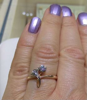 Золотое советское кольцо с якутскими бриллиантами