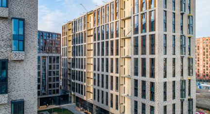 2-к квартира, 81 м², 14/14 эт.
