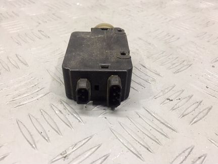 Центральный замок багажника на бмв е34