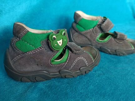 Сандали для мальчика рр 23