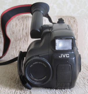 JVC GR-AX66E Видеокамера VHSc