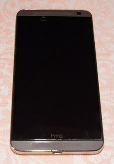 HTC One E9 Plus (золотой)