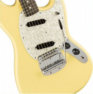 Fender American Performer Mustang электрогитара