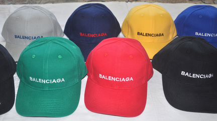 Кепка / бейсболка / Balenciaga / новая