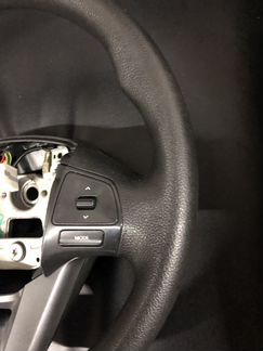 Руль Kia Rio 3 с кнопками мультируль
