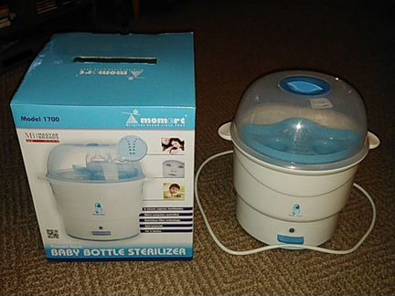 Стерилизатор для детских бутылочек Momert