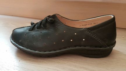 Женские туфли