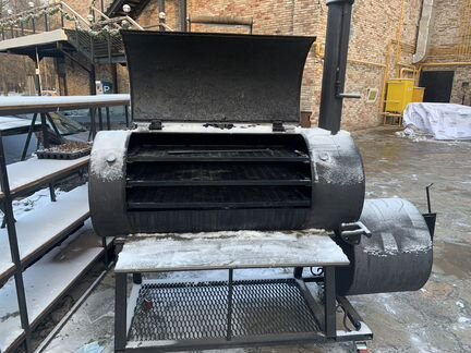 Смокер (гриль-коптильня, мангал)