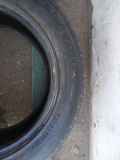 235 60 18 Continental Crosss Contact UHP 103V
