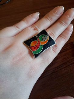 Кулон и кольцо с эмалью и камнями, минанкари