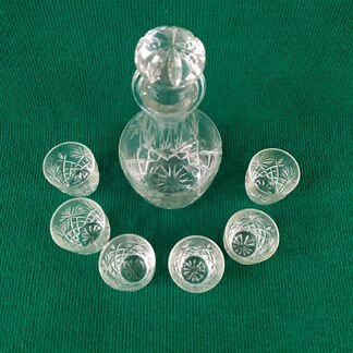 Графин и 6 рюмок хрусталь