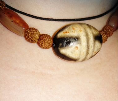 Чокер из бусины дзи «Зуб тигра»