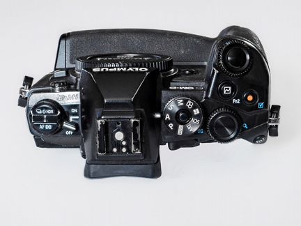Фотоаппарат Olympus OM-D E-M1 с бат.блоком HLD-7